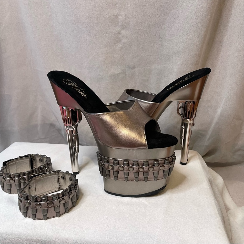 Pleaser Metallic Silver Platform Heels - Picture 3 of 7